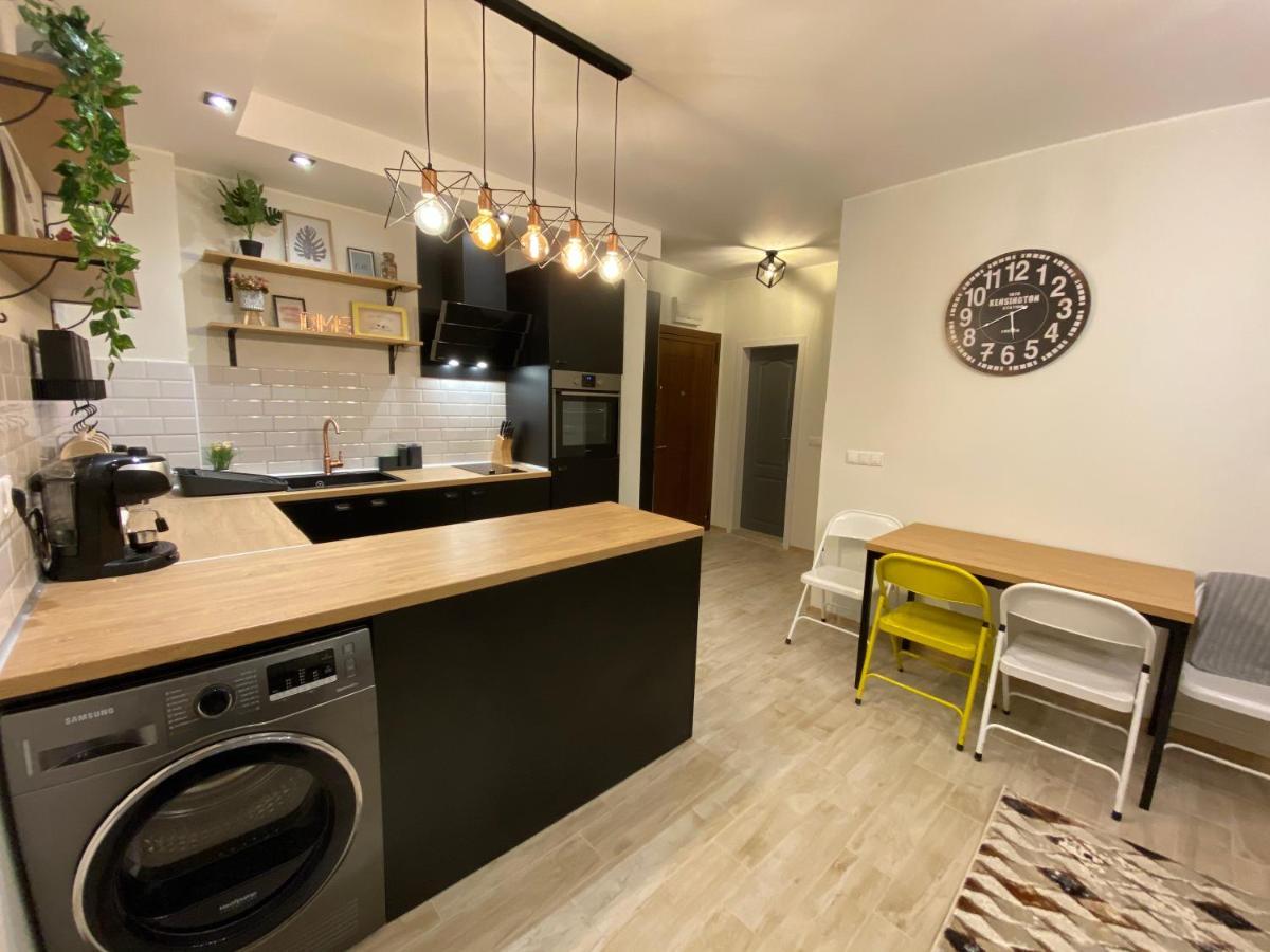 Habitat Sea View Apartment 瓦爾納 外观 照片